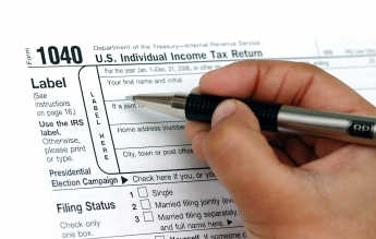 blog_april-15-taxes blog_april-15-taxes